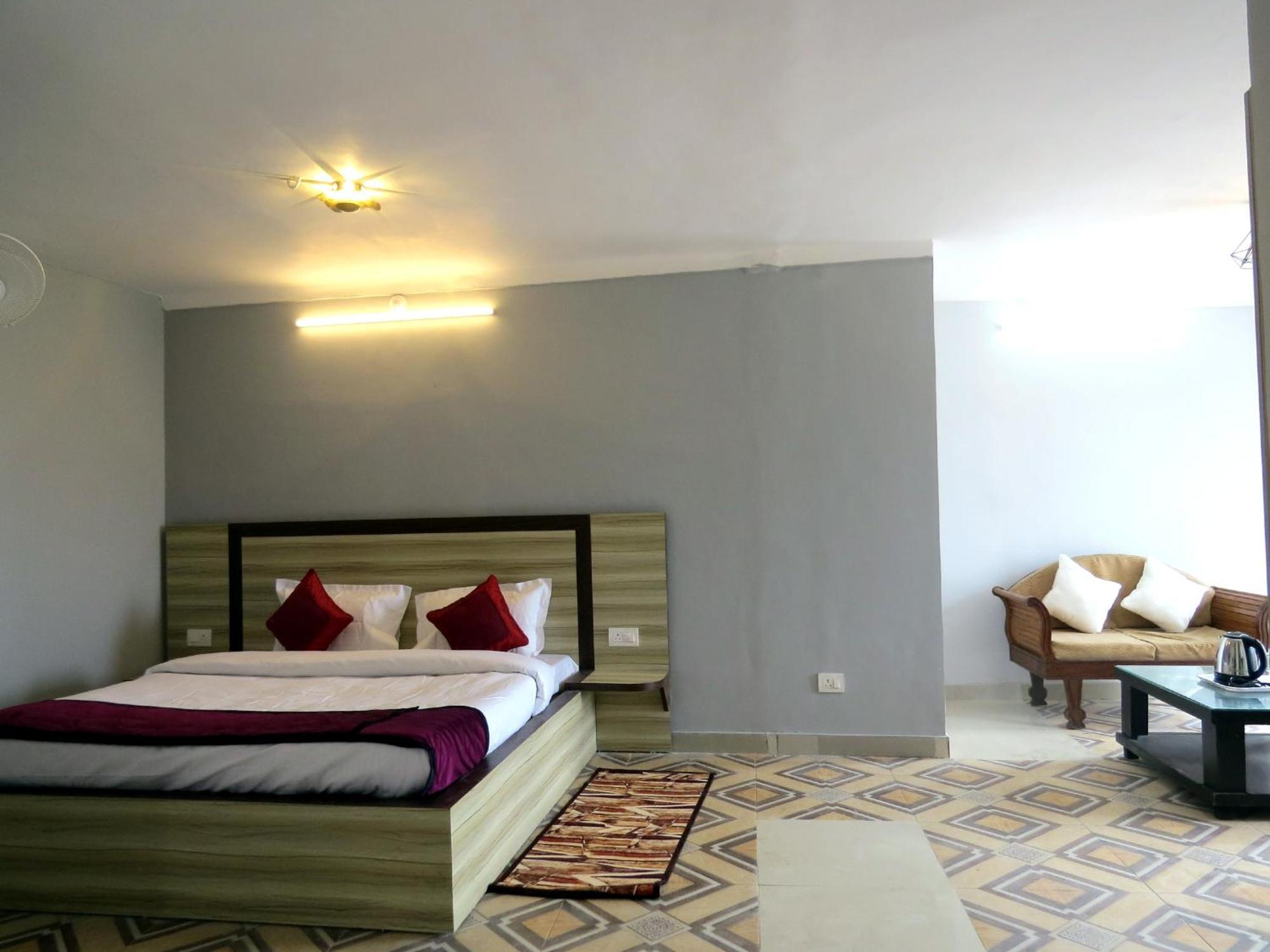 Hotel Haya Palace Nainital Luaran gambar