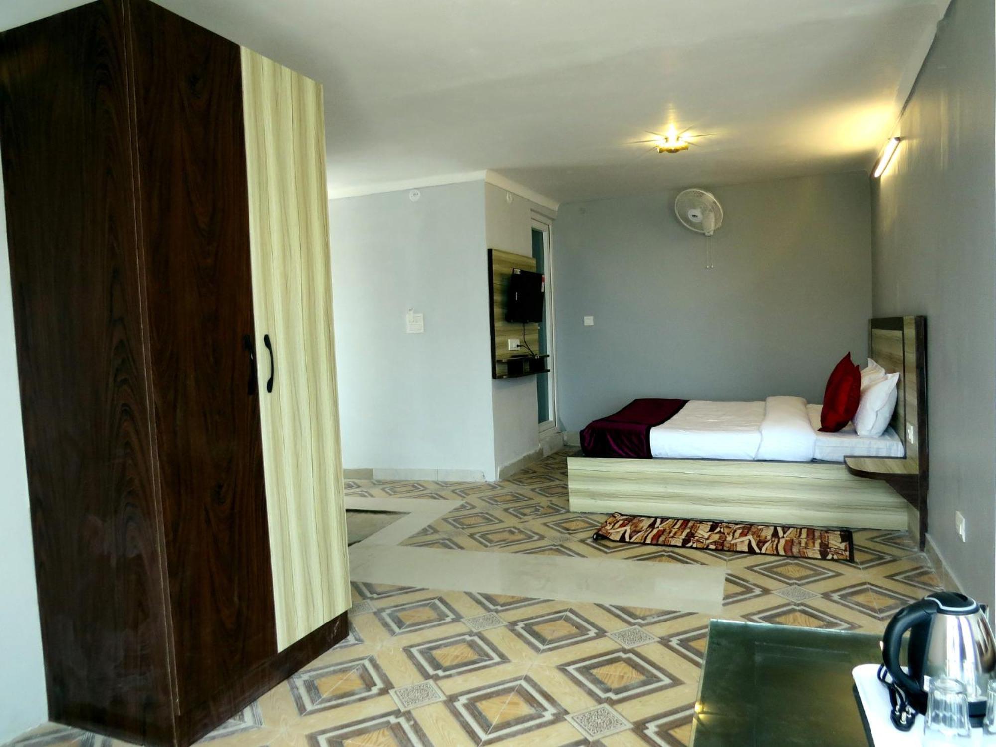 Hotel Haya Palace Nainital Luaran gambar